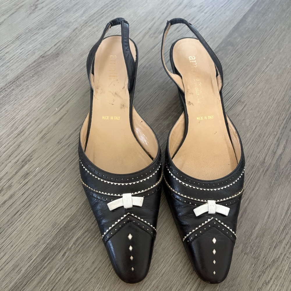Amalfi Black Leather Slingback Heels with White Bow